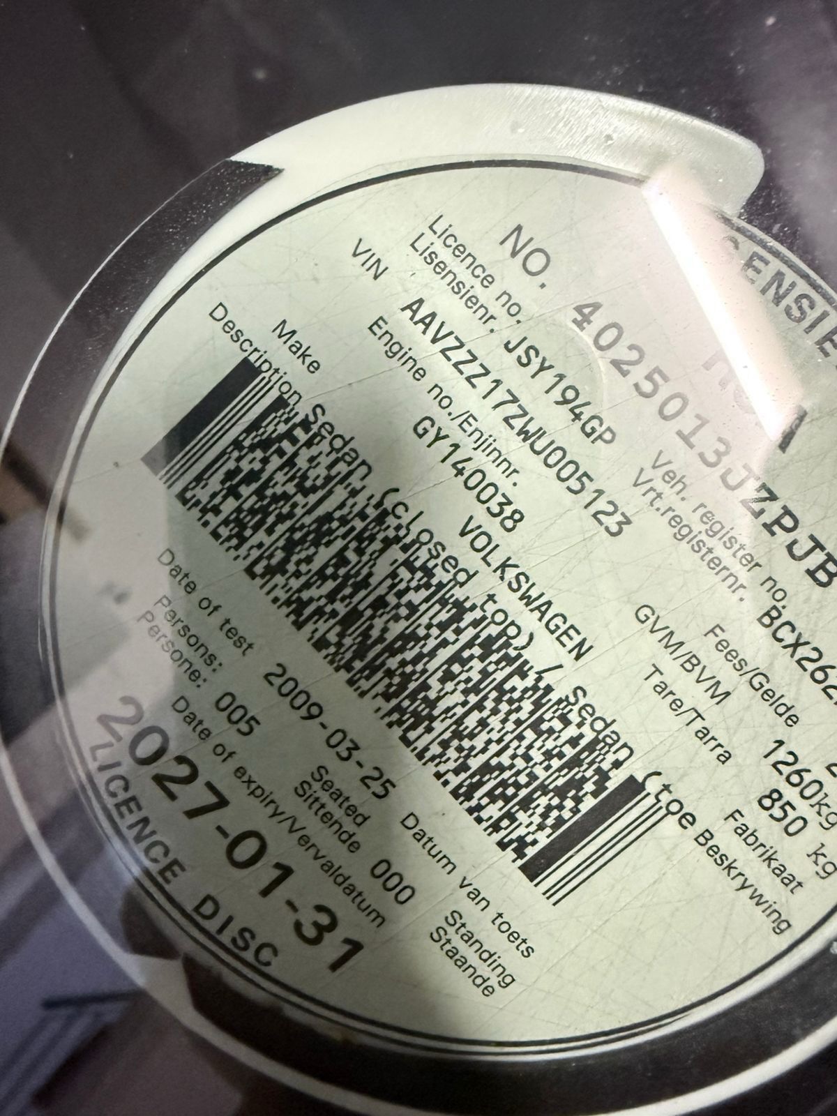 Incoming license disc image